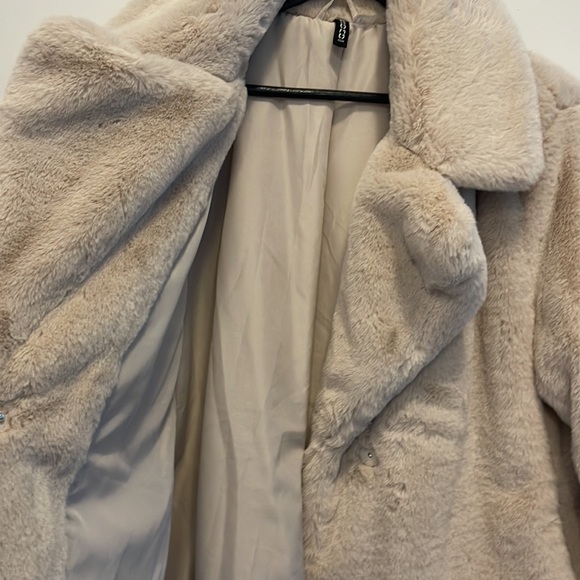 Teddy Jacket - Picture 3 of 4